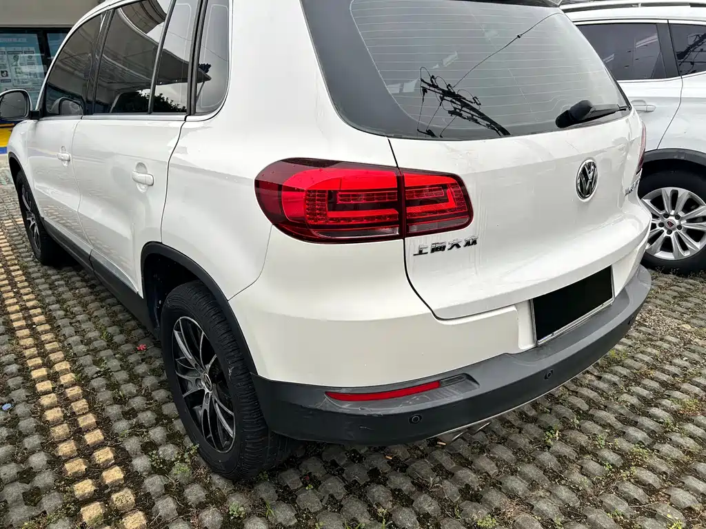 Volkswagen Tiguan 2015 — фото 5