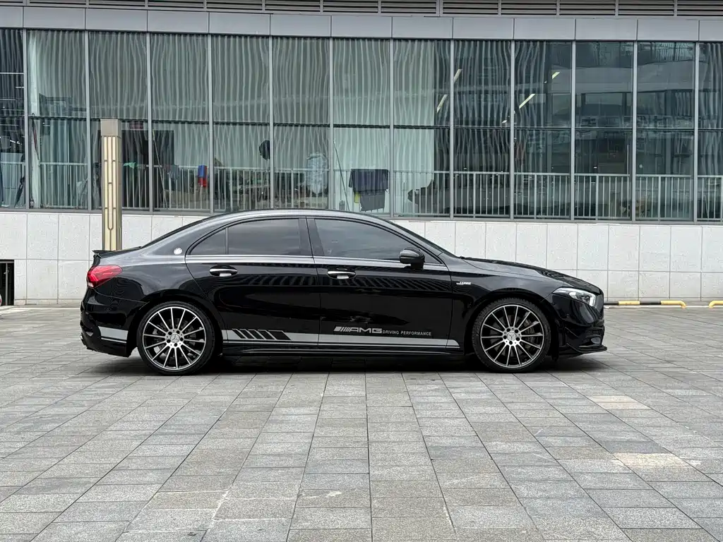 Mercedes-Benz A-Class AMG 2022