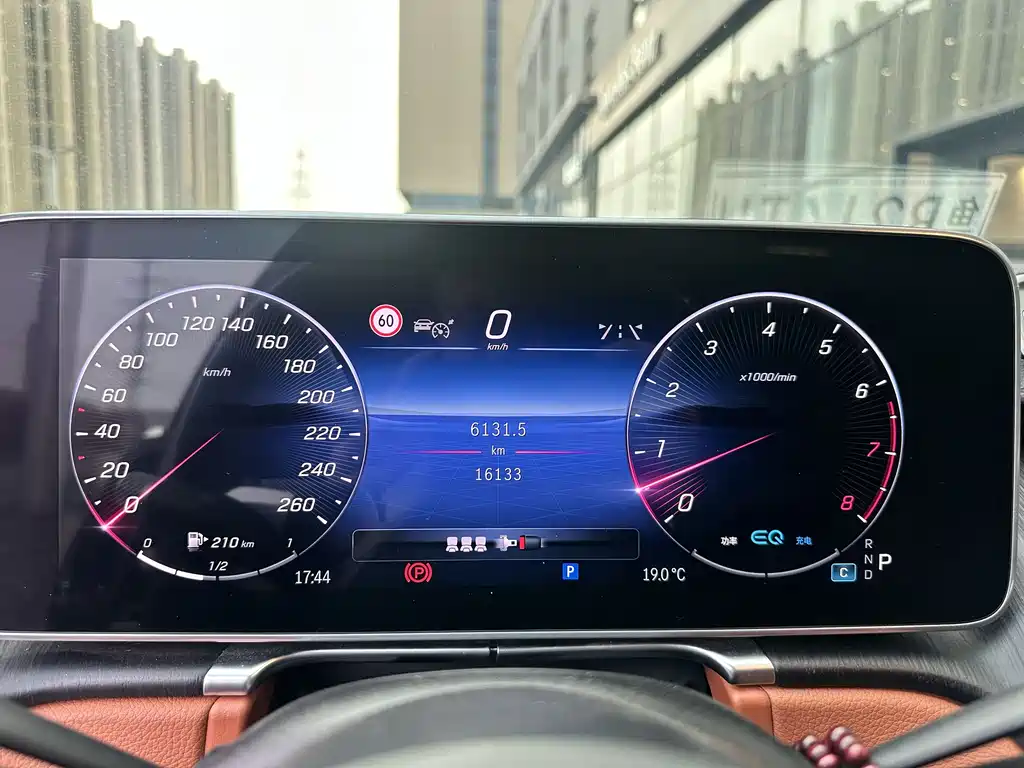 Mercedes-Benz S-Class 2022 — фото 17