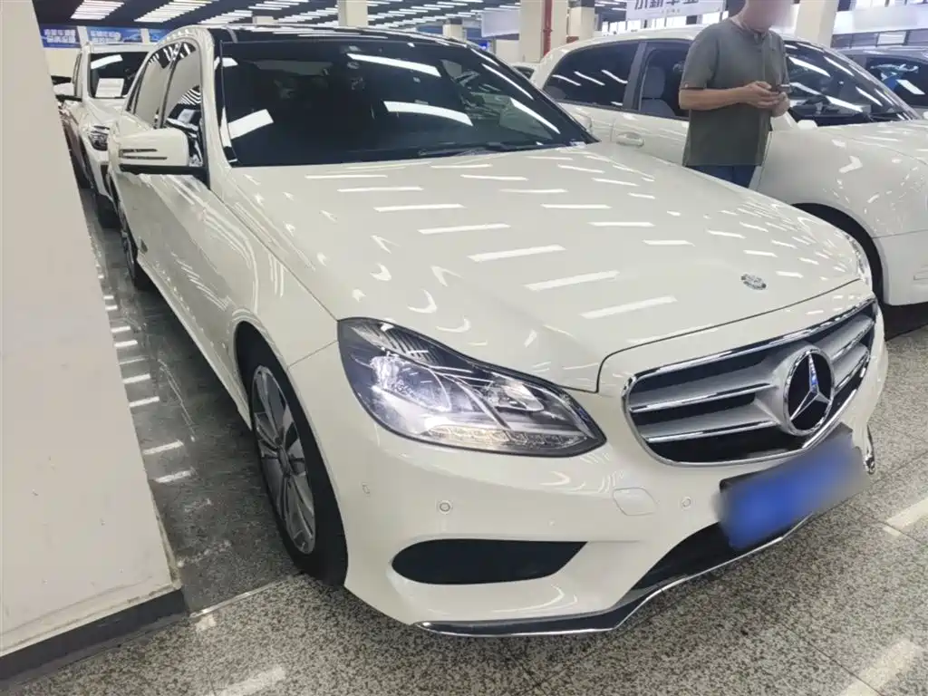 Mercedes-Benz E-Class 2015 — фото 4