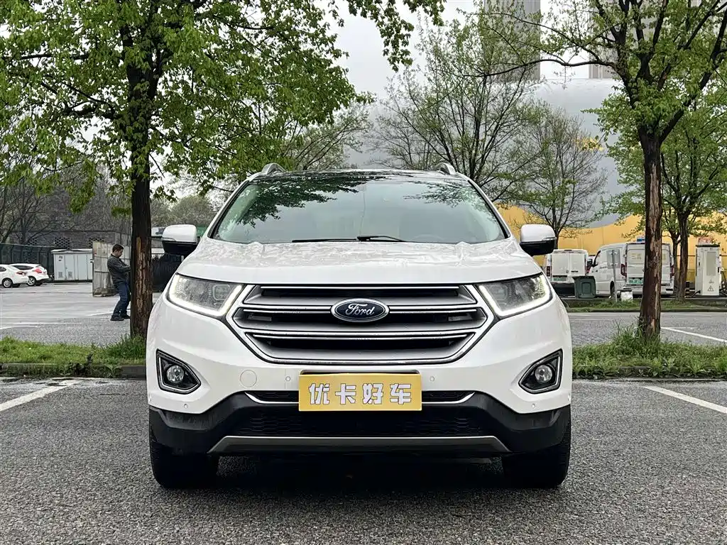 Ford Edge 2017 — фото 2