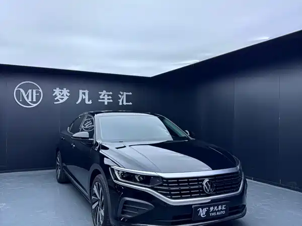 Volkswagen Passat 2024
