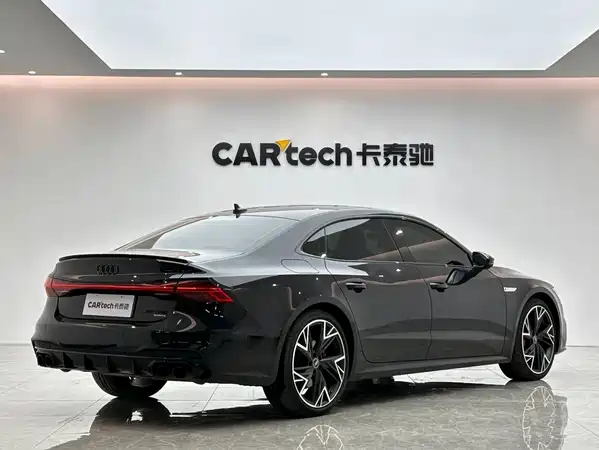 Audi A7L 2024