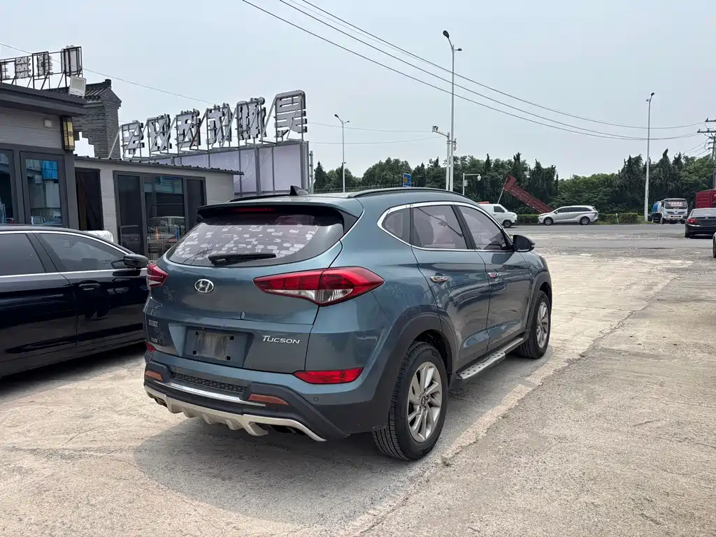 Hyundai Tucson 2016 — фото 8