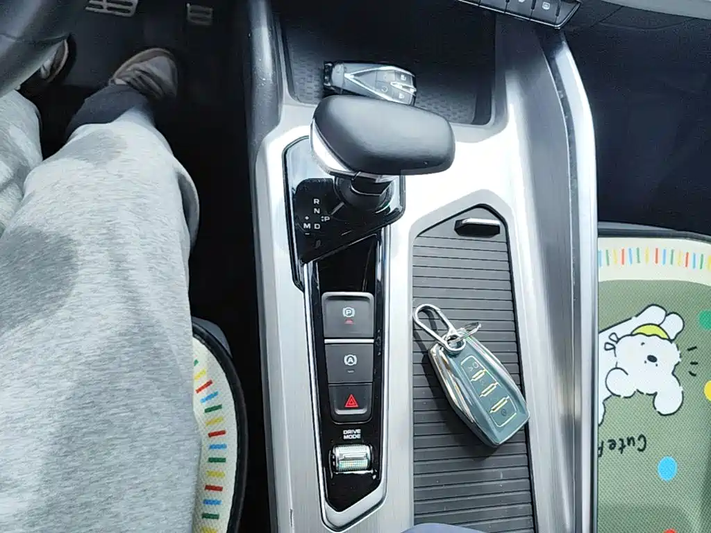 Geely Xingrui 2022 — фото 14