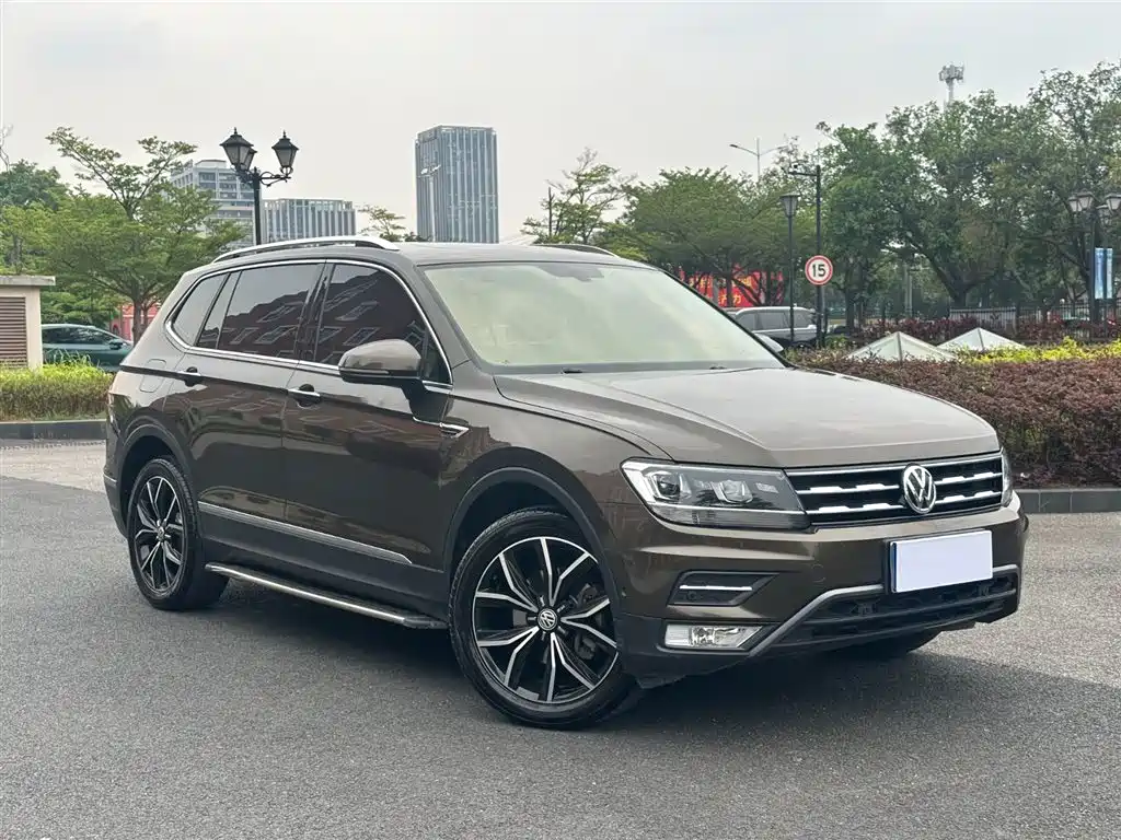 Volkswagen Tiguan L 2019 — фото 3