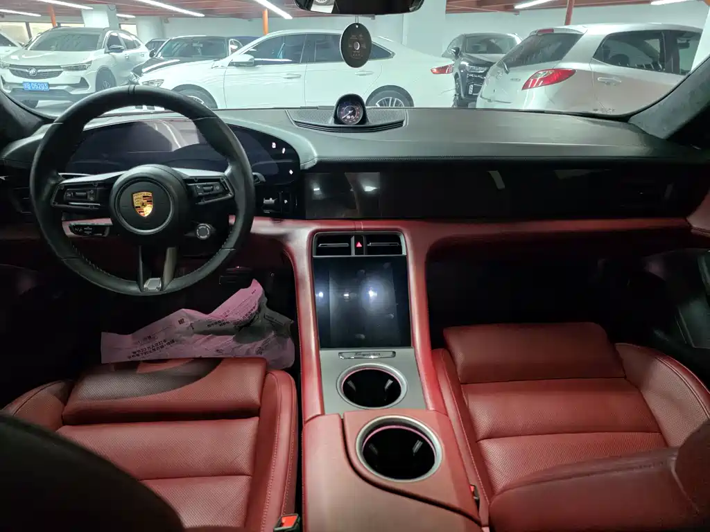 Porsche Taycan 2020