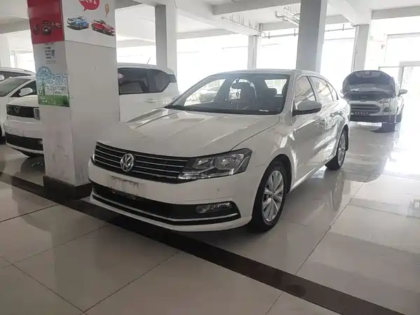 Volkswagen Lavida 2016