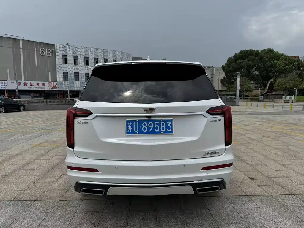Cadillac XT6 2021