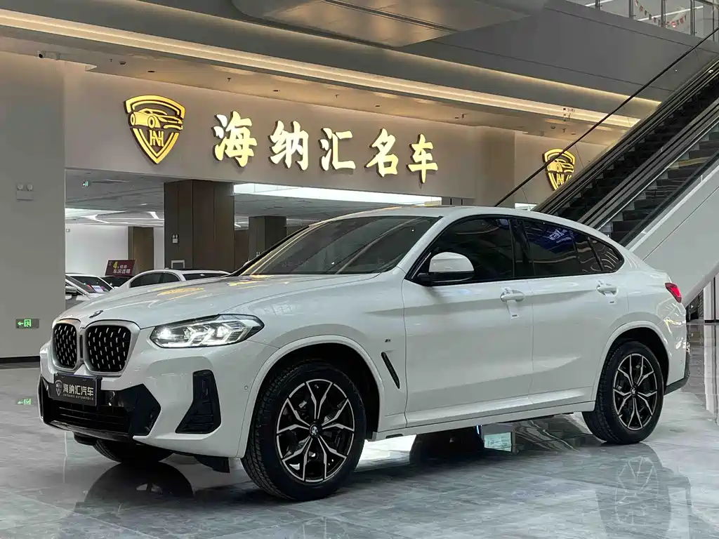 BMW X4 2024 — фото 1