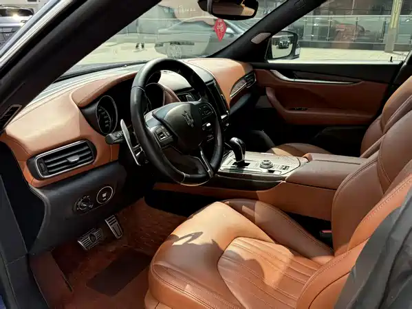 Maserati Levante 2016