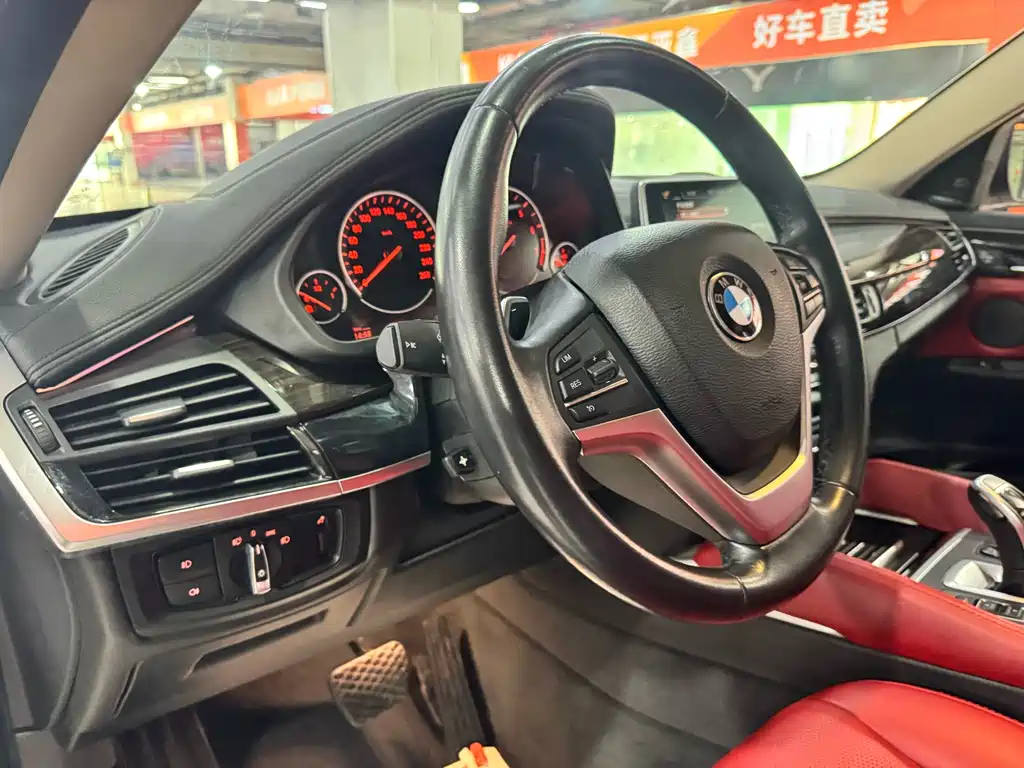 BMW X6 2015 — фото 12