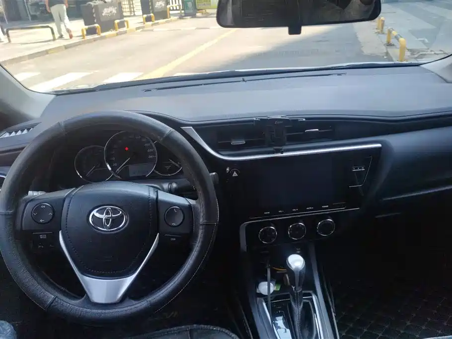 Toyota Levin 2018 — фото 12