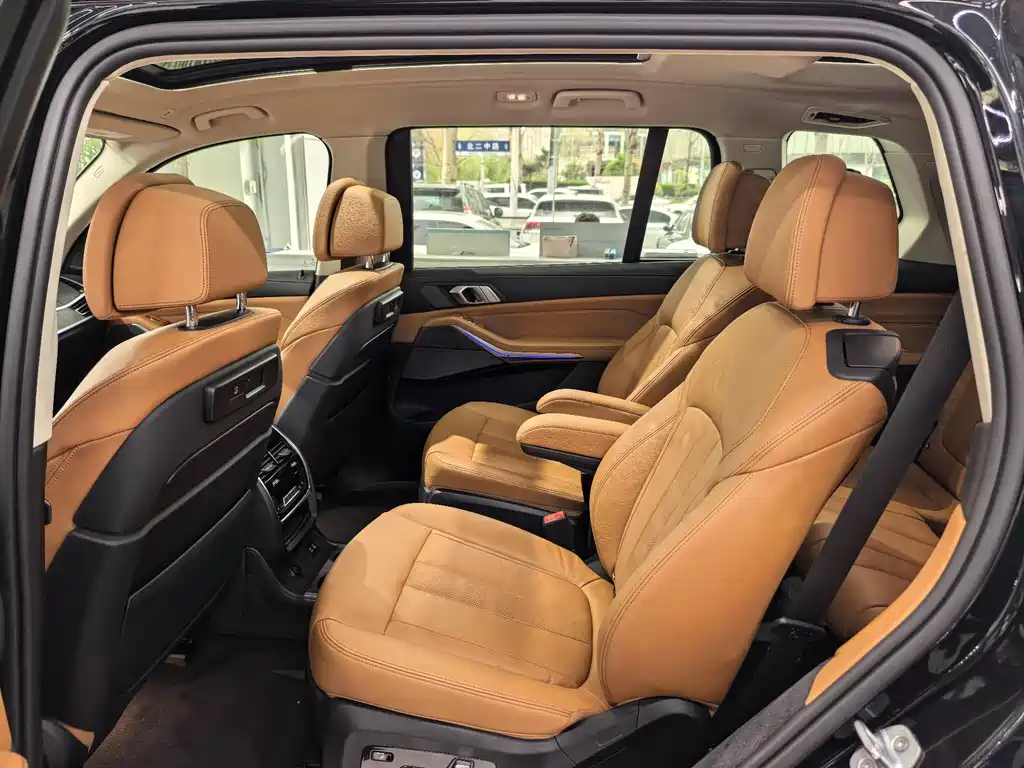 BMW X7 2020 — фото 11