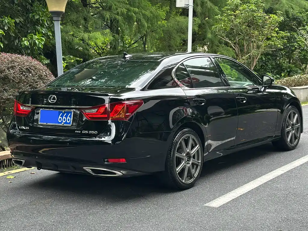 Lexus GS 2013 — фото 12