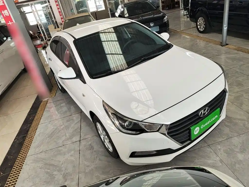Hyundai Verna 2019 — фото 4