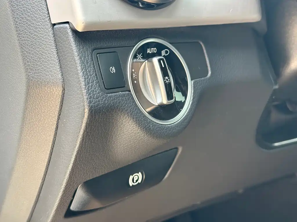 Mercedes-Benz GLK-Class 2015 — фото 13