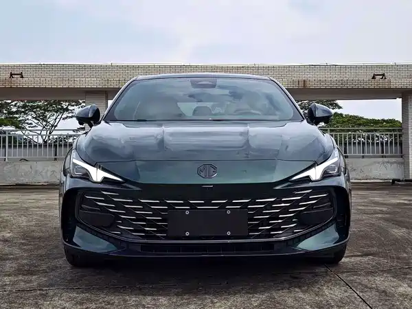 MG MG7 2023