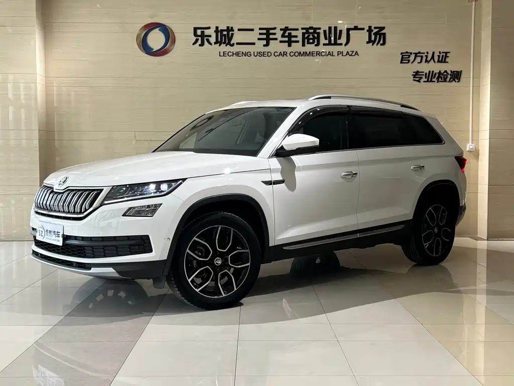 Skoda Kodiaq 2021 — фото 1
