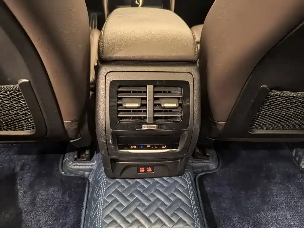 BMW X4 2020 — фото 15