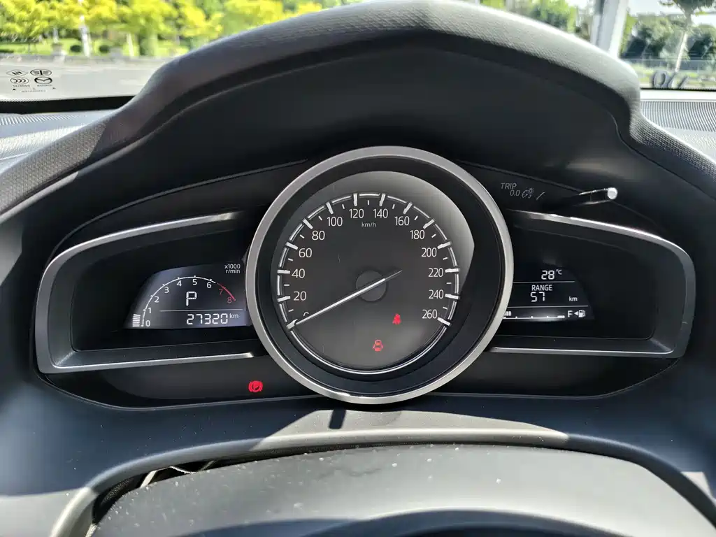 Mazda CX-4 2023