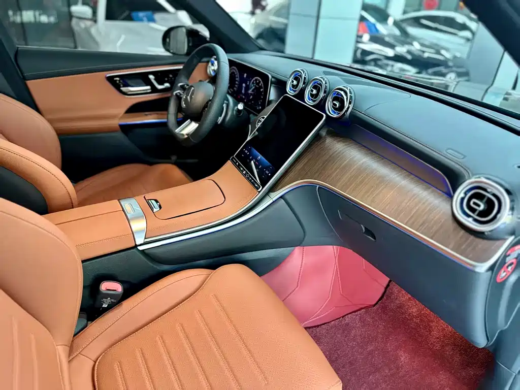 Mercedes-Benz GLC 2025 — фото 12