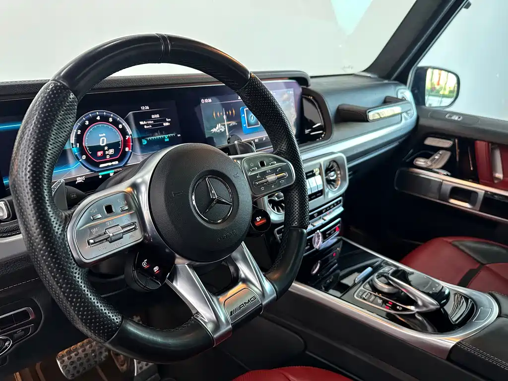 Mercedes-Benz G-Class AMG 2022 — фото 19