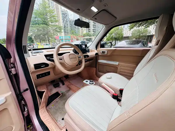 Geely Galaxy Panda 2023