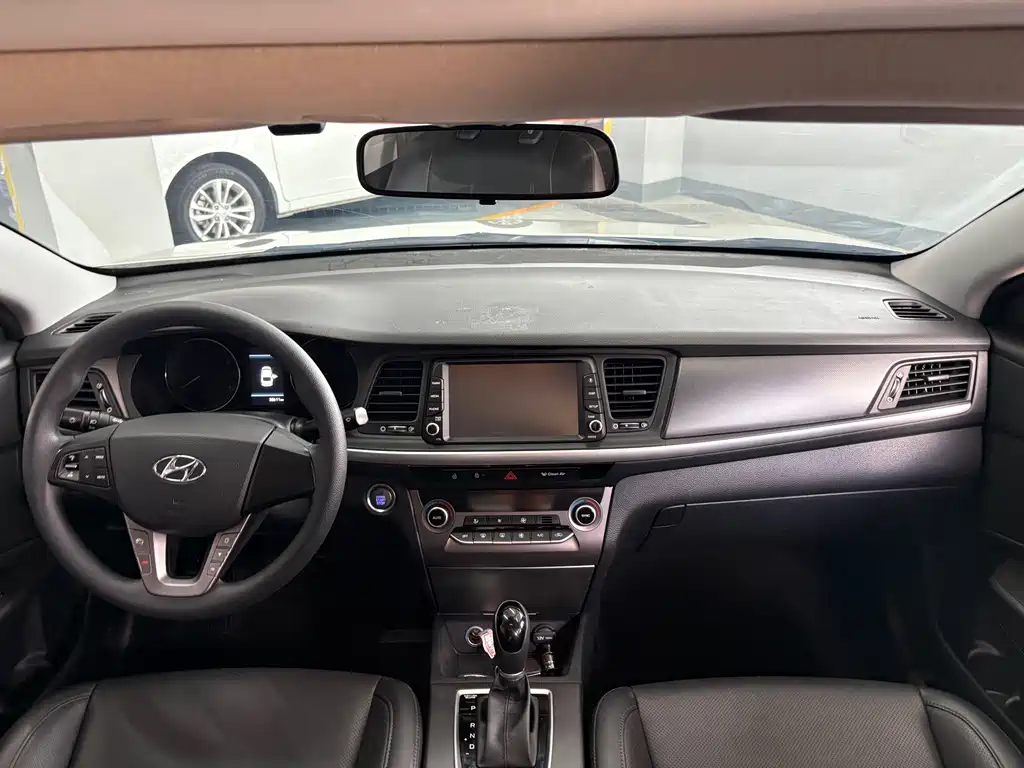Hyundai Mistra 2020 — фото 11