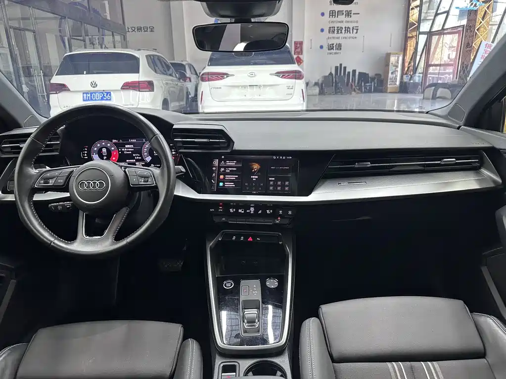 Audi A3 2022 — фото 13