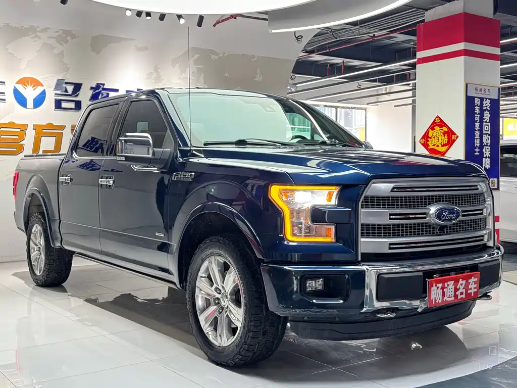 Ford F-150 Raptor 2015