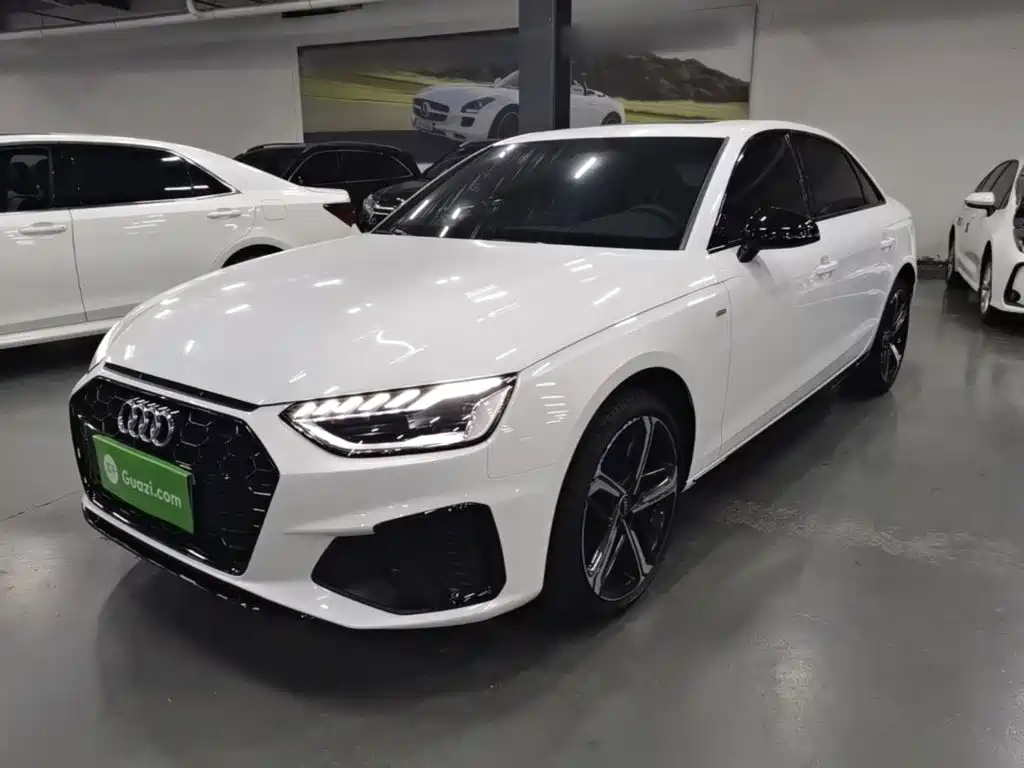 Audi A4L 2025