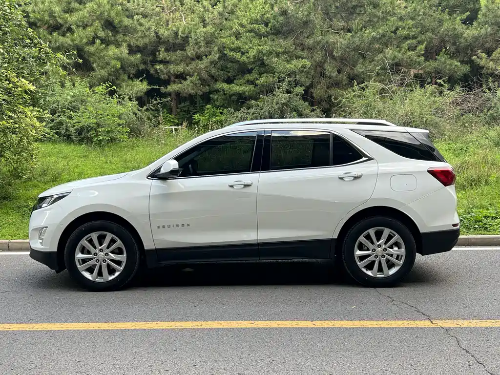 Chevrolet Equinox 2018 — фото 3