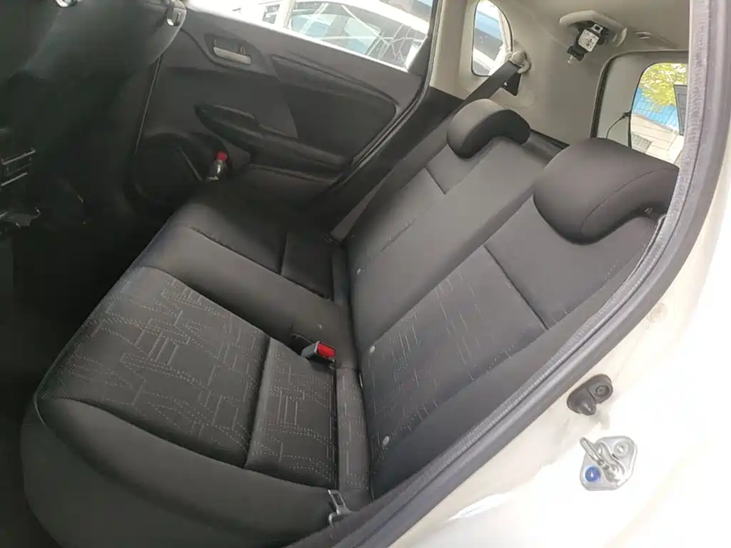 Honda Fit 2018 — фото 17