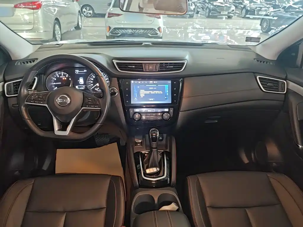 Nissan Qashqai 2022 — фото 10