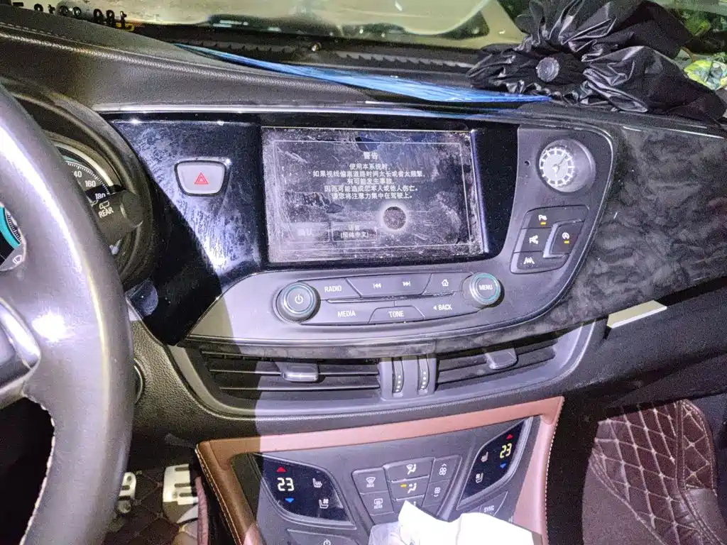 Buick Envision Plus 2014 — фото 14