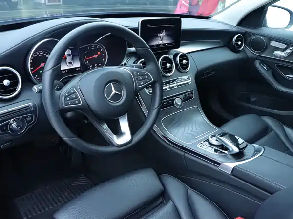 Mercedes-Benz C-Class 2017