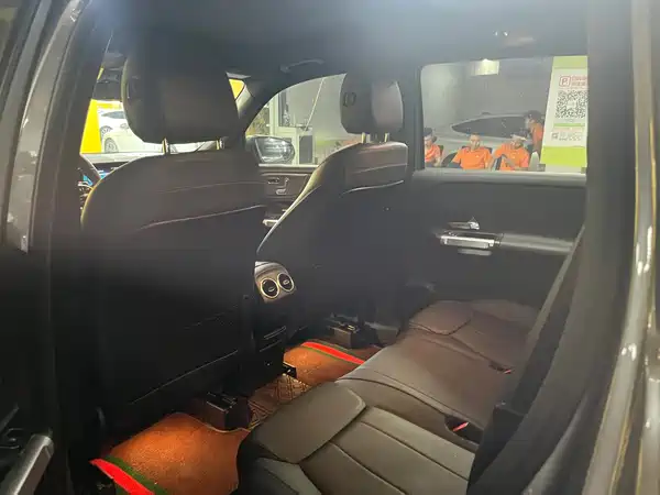 Mercedes-Benz GLB 2021