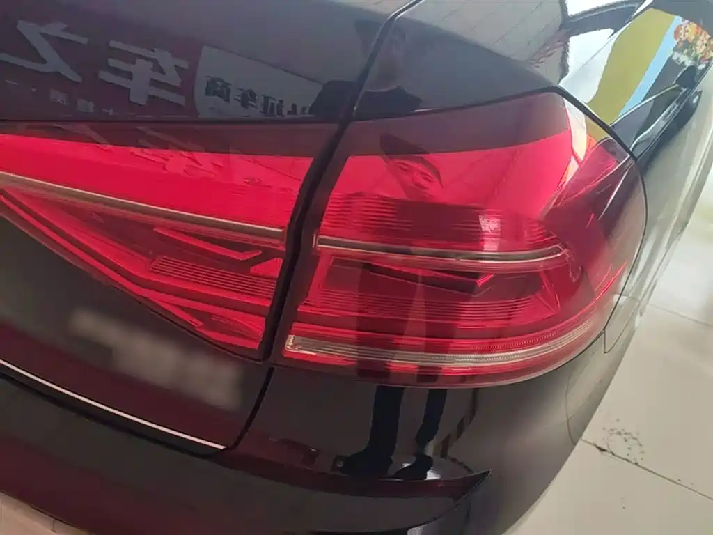 Volkswagen Passat 2017 — фото 8