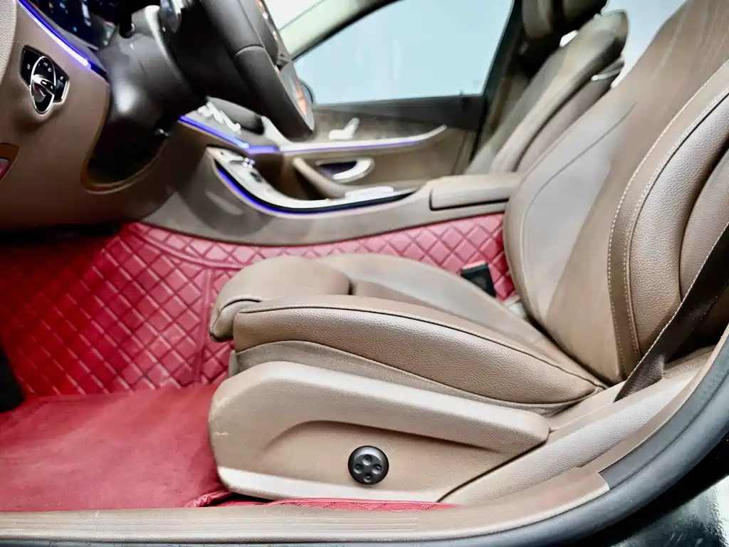 Mercedes-Benz E-Class 2022 — фото 21