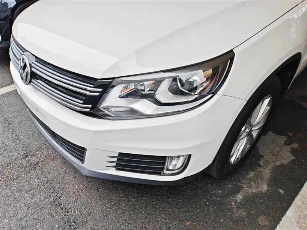 Volkswagen Tiguan 2015 — фото 24