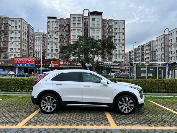 Cadillac XT4 2018