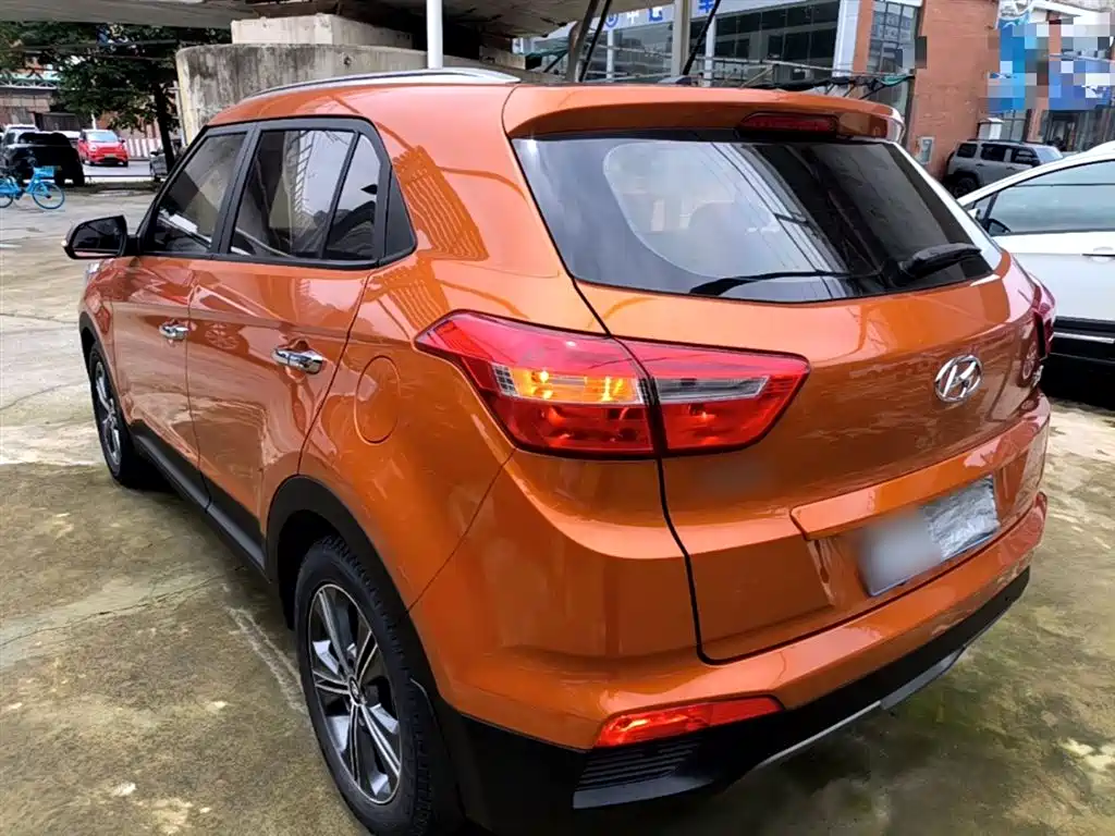 Hyundai ix25 2016 — фото 5