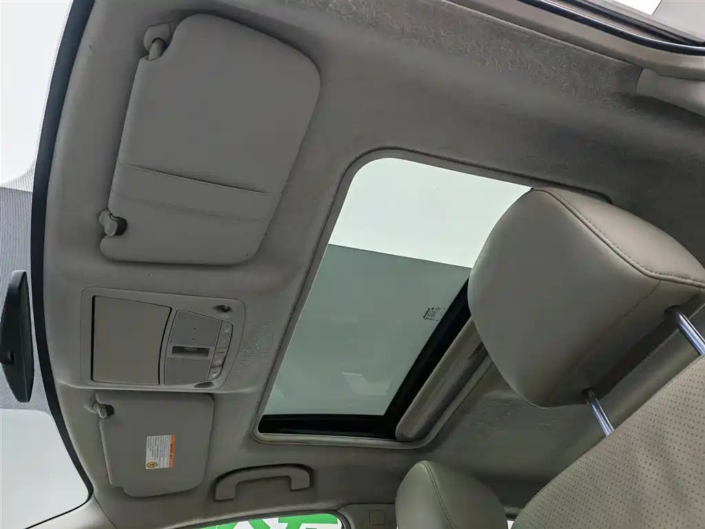 Nissan Sylphy 2013 — фото 14