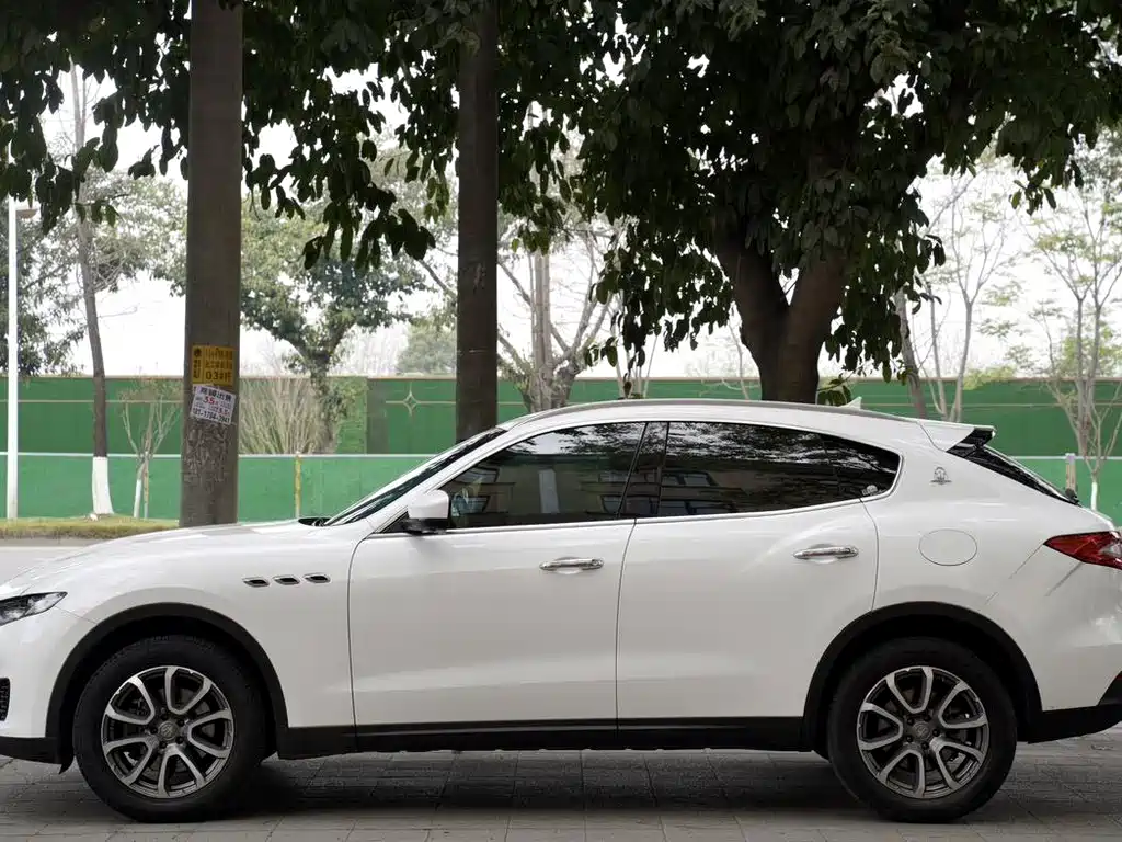 Maserati Levante 2019 — фото 3