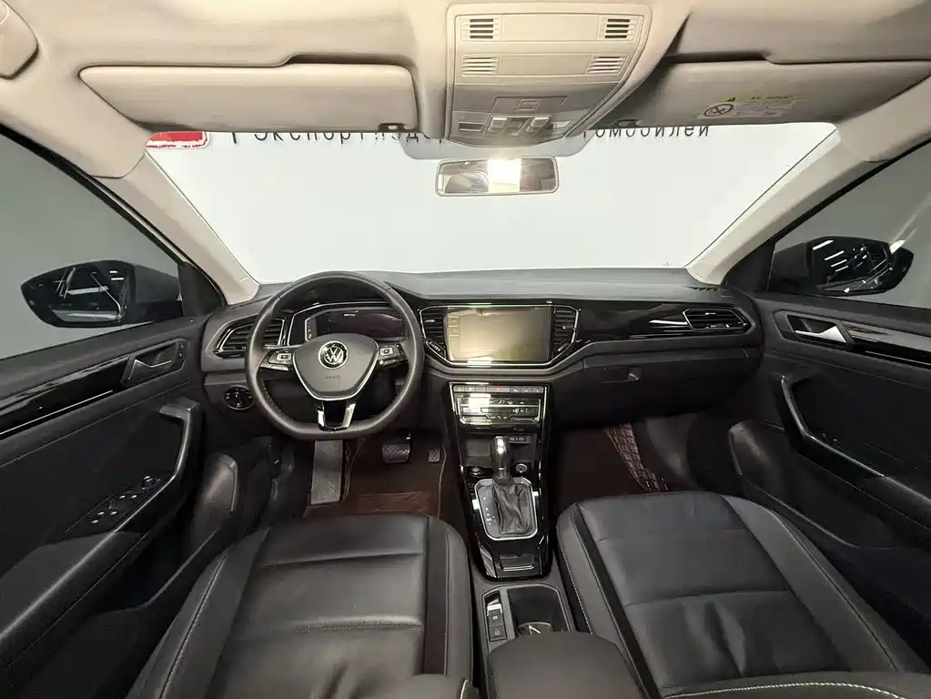 Volkswagen T-Roc 2022 — фото 10