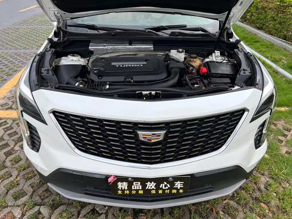 Cadillac XT4 2019 — фото 10