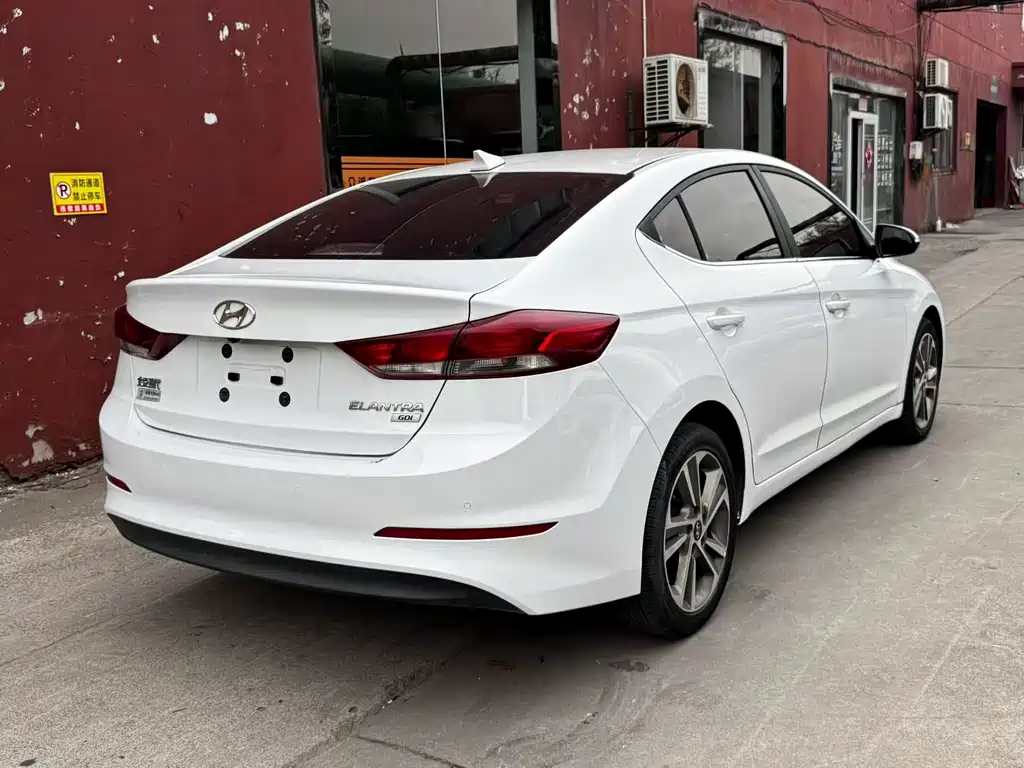 Hyundai Celesta 2016 — фото 9