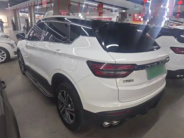 Geely Binyue 2022