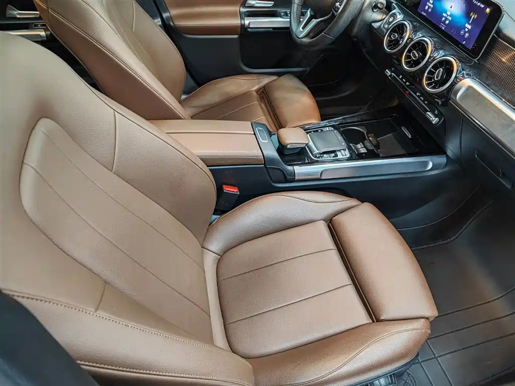 Mercedes-Benz GLB 2020 — фото 11
